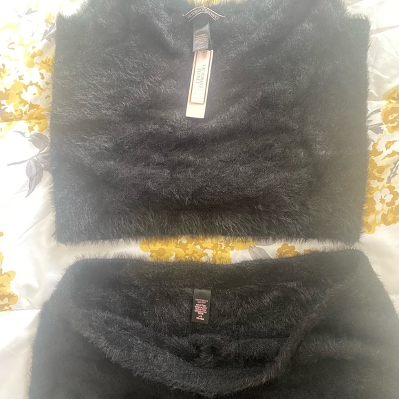 VICTORIA’S SECRET ❤️  Fuzzy Shorts & Top Set - L ~ NWT - Picture 9 of 11